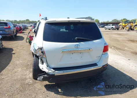 2012 Toyota Highlander Se V6 z USA, uszkodzony, nr VIN 5TDBK3EHXCS118948